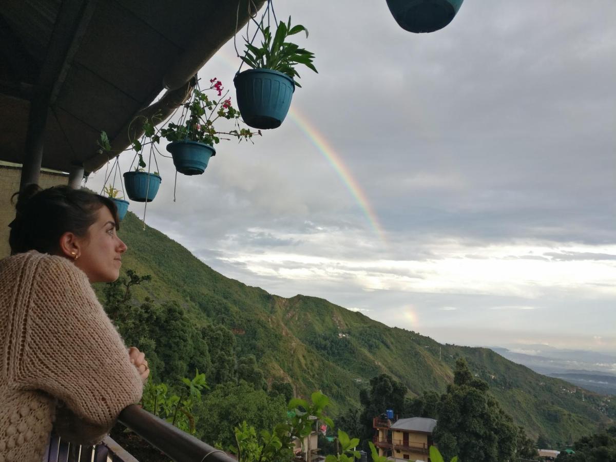 White Rabbit Guest House Dharamshala Esterno foto